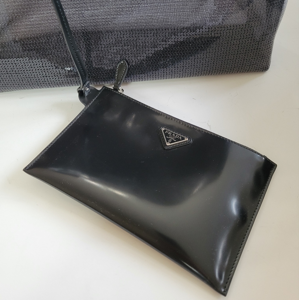 Prada mesh sequined large tote bag with removable pouch NWT - Picture 4 of 6